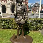 Old Rifles Bustier Farm A - 6 Personnes * Bazentin